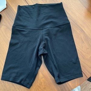 Lululemon bike shorts- size 0